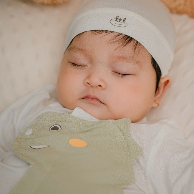 Bộ Sơ Sinh cài thẳng dài tay chất liệu smoothycho bé từ 0-6 tháng (HSCT12) tặng kèm mũ, sét bao tay chân hoặc yếm