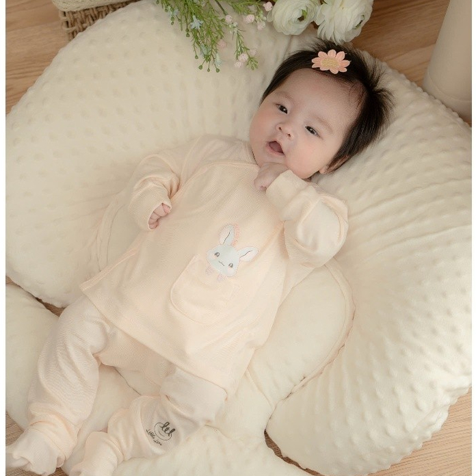 Bộ sơ sinh cài lệch Vải petit { Siêu mềm, mát, mịn, co dãn} Lil Little Love (LSSCL33) TẶNG KÈM MŨ BAO CHÂN, TAY HOẶC Yếm