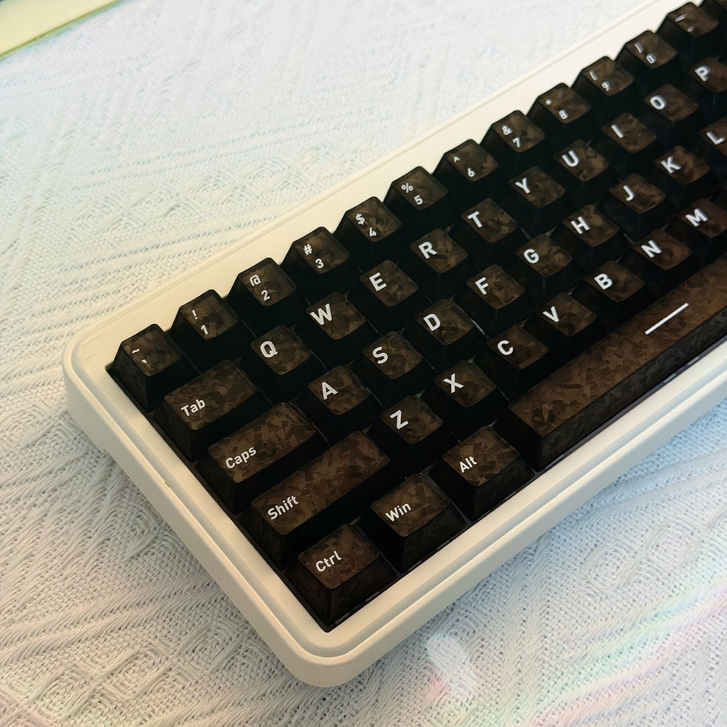 Keycap Carbon Fiber Xuyên Led Cherry Profile Chất liệu PC | BigBuy360 - bigbuy360.vn