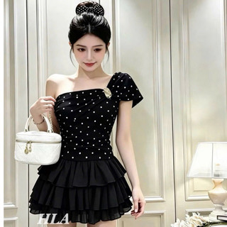 QCL1 5560 Áo lệch vai chấm bi phối kim loại, sẵn đệm ngực mới về siêu hot siêu đẹp(Freesize)