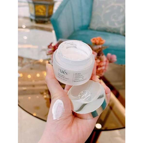 ( Hàng công ty đủ tem )Bộ Kem Ngày Nâng Tông Và Serum Dưỡng Trắng Da RUÉE 50ml-Thylee