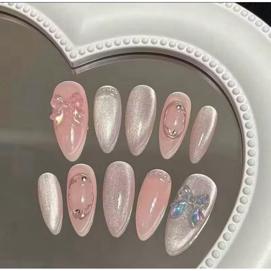 nail box xinh ( kèm keo và dũa )