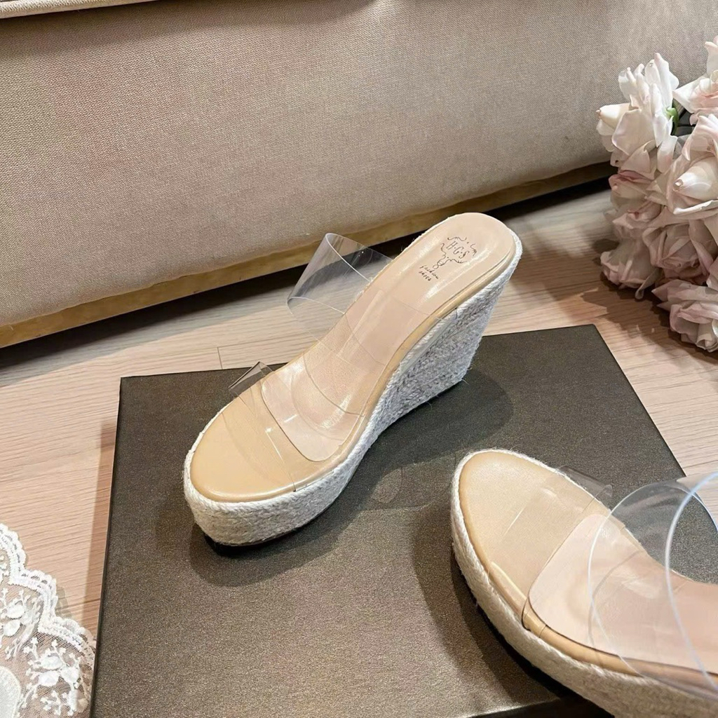 👠🕶️🎒👜…Dép xuồng quai trong