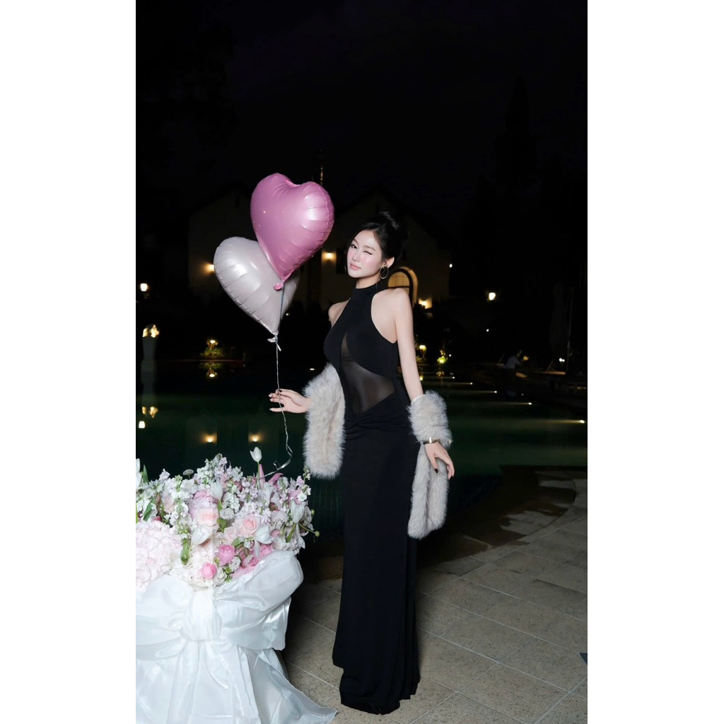 Đầm maxi cổ yếm ôm body đui cá sang trọng