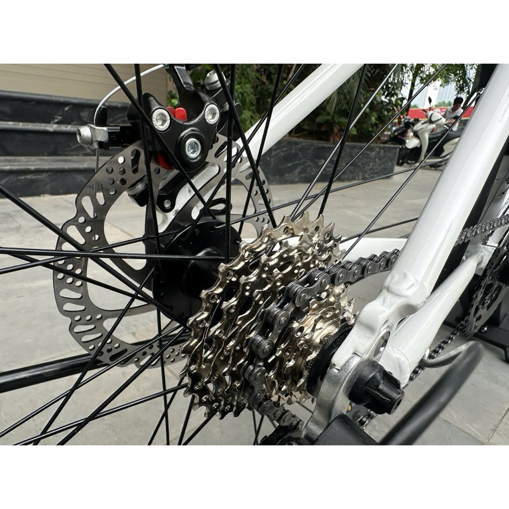 Xe Đạp Đua DEEPFLY R66 Khung Nhôm Không Mối Hàn, Cối Nổ Siêu Trớn, Bộ Đề Sensah Reflex 16 Tốc Độ, Vành Nhôm