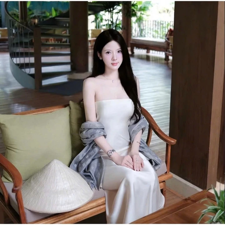 Váy lụa dáng dài sang chảnh, đầm lụa dáng dài, váy cổ yếm lụa hàn cao cấp sang chảnh đi biển, đi tiệc