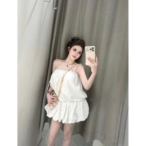 Jumpsuit 2 dây bí phồng mai phương bùi
