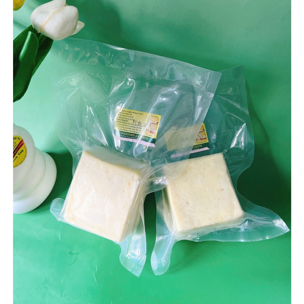 1Kg Phô mai Khối Mozzazzella kéo sợi _Kèm Túi Giữ Nhiệt_ GIAO TỈNH PHÍA NAM