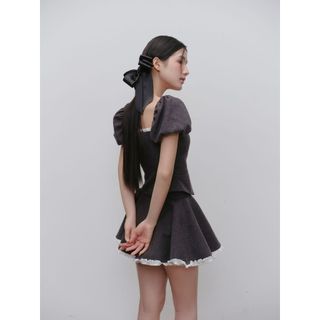 Set áo corset OLV tay bồng và chân váy Charcoal Puff Sleeve Corset Set phù hợp đi chơi
