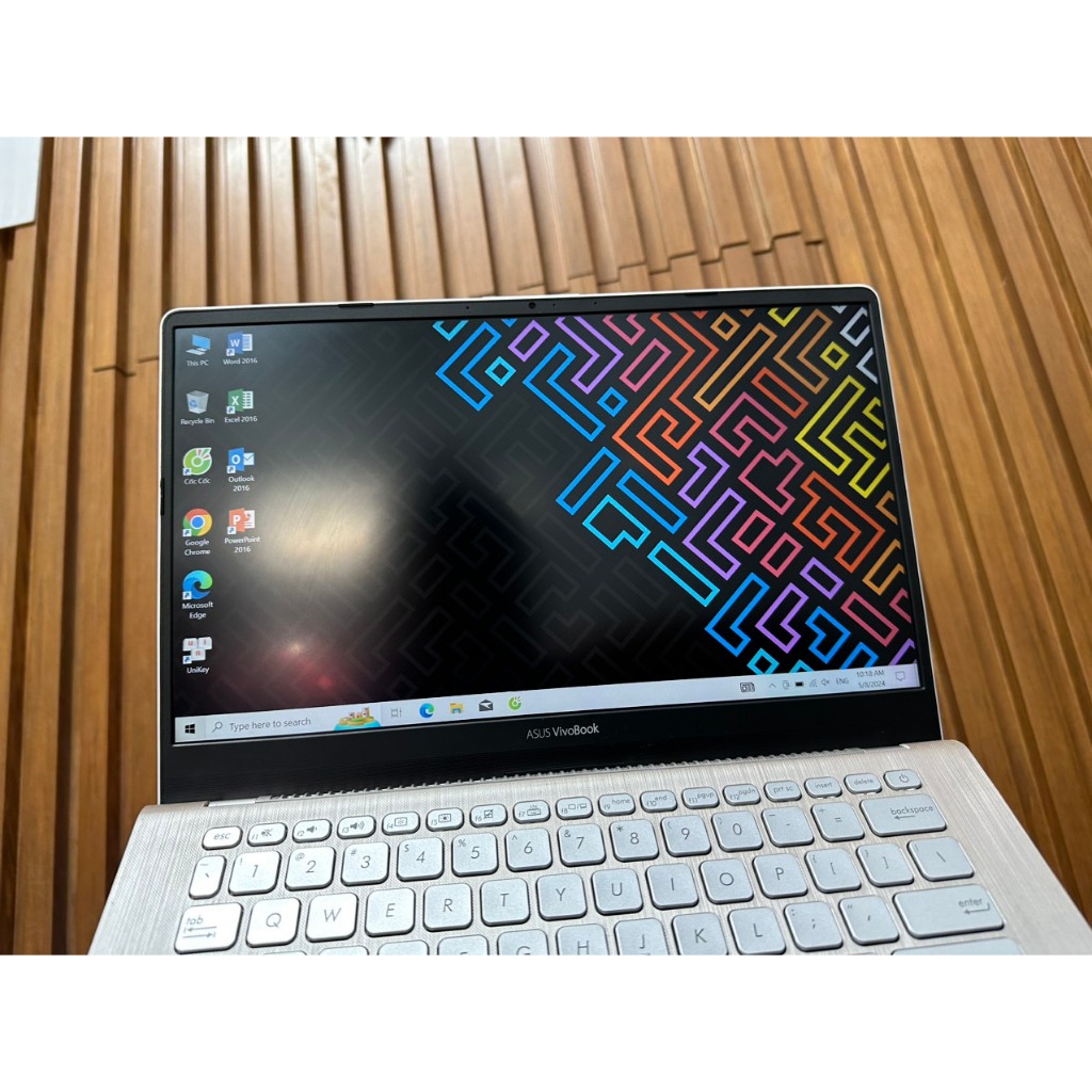 ASUS VIVOBOOK X430UA CORE I3 8130U RAM 8G SSD 256G 14INCH FHD ĐÈN