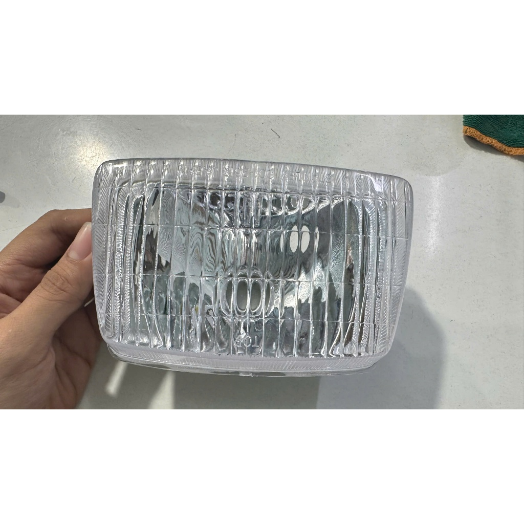 Bộ Pha Đèn Xe Cub 82 – Cụm Đèn Trước Cub 82 Đèn Vuông- Hàng Đẹp Sáng Rõ