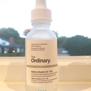Serum dưỡng trắng da The Ordinary Alpha Arbutin2% kết hợp HA 30ml,bảo vệ da khỏi oxy hóa và cảithiện