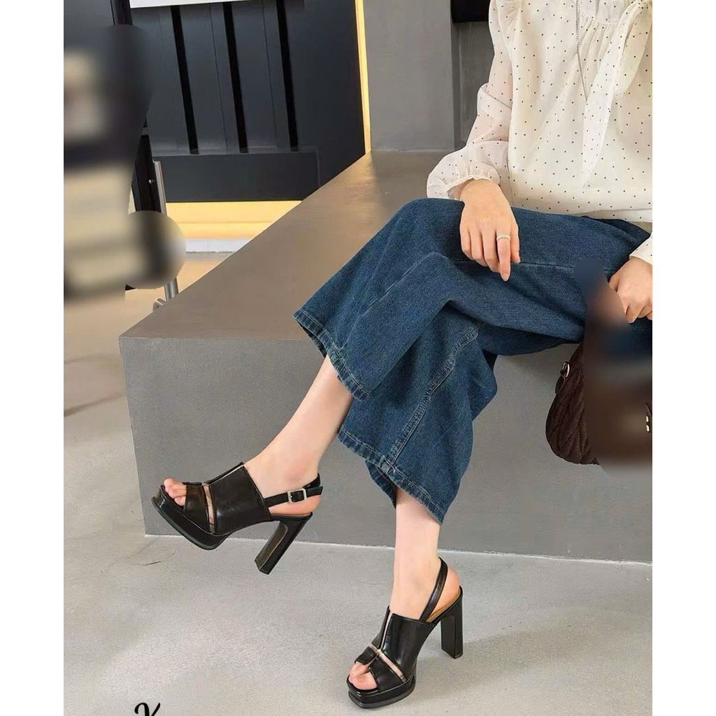 ❤️❤️❤️Sandal  xuất đúp