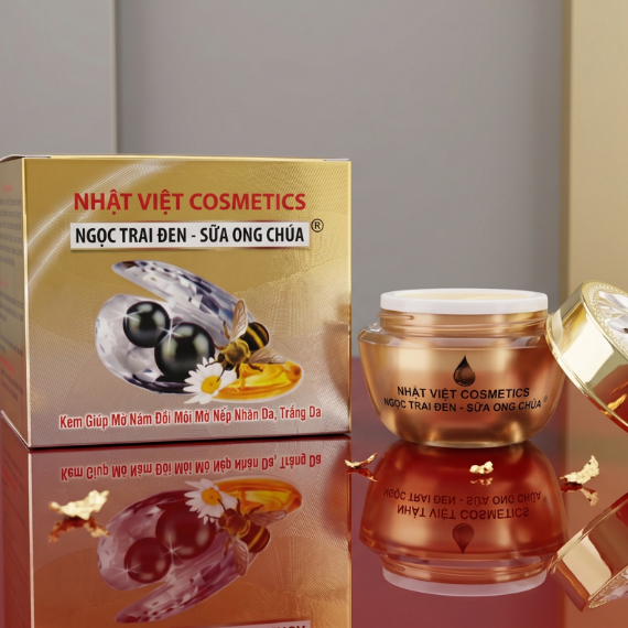 Kem Face Nhật Việt V5 - Chiết Xuất Sữa Ong Chúa, Giúp Da Sáng Mịn & Căng Mượt 8g