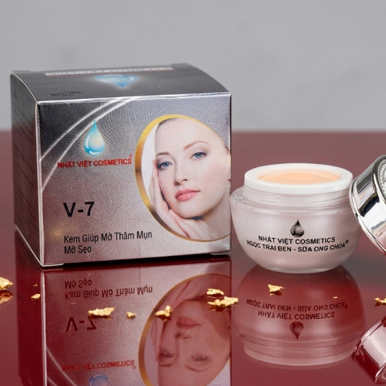 Kem Dưỡng Da Nhật Việt V7 [Màu Xám] - Dưỡng Da Mềm Mịn, Sáng Hồng, Giảm Thâm 8g