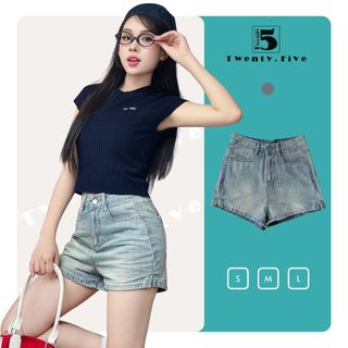 Quần short Jeans trẻ trung cho nữ với kiểu dáng trơn, xẻ nhẹ hai bên Twenty.5- 6767