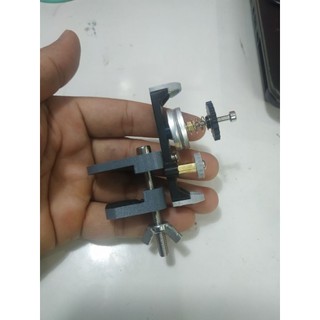Kẹp căng len sợi gắn bàn handmade