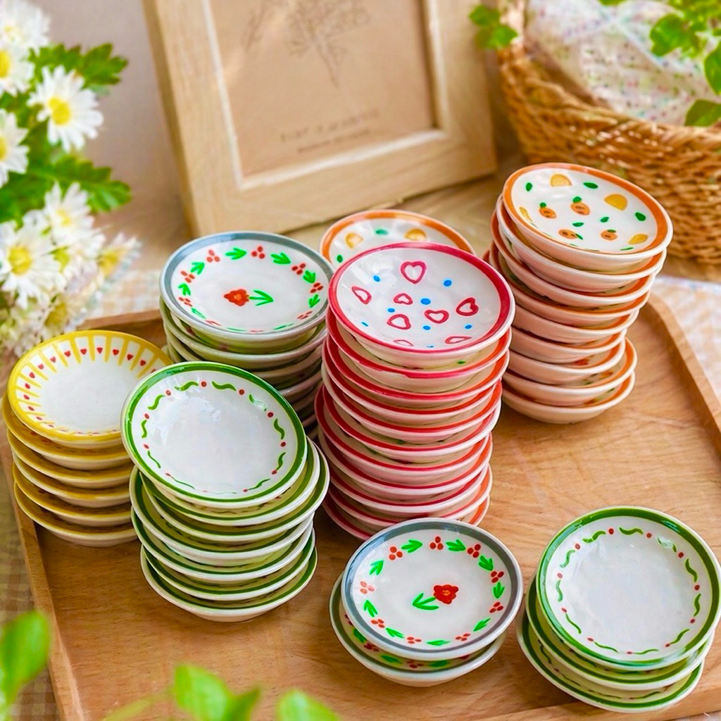 Combo 25c Mô Hình Đĩa Màu Sắc Hoa Văn 3.5cm Trang Trí Nhà Búp Bê Doll House DIY Nhà Mini Decor Trang Trí Góc Học Tập
