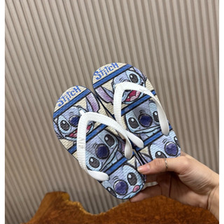 Dép bé Hùng Đào in hình nhân vật Stitch
