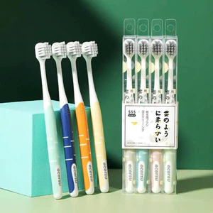 Bộ 4 bàn chải đánh răng Nhật lông tơ mềm mại, Bàn trải đánh răng Than tre hoạt tính lông mềm siêu êm