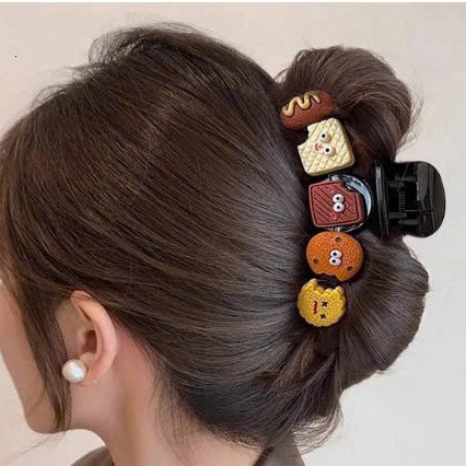 Set 4 kẹp tóc thời trang cá tính siêu xinh – lựa chọn hoàn hảo cho nàng yêu thích sự tiện lợi nhưng vẫn nổi bật 05 ntt95