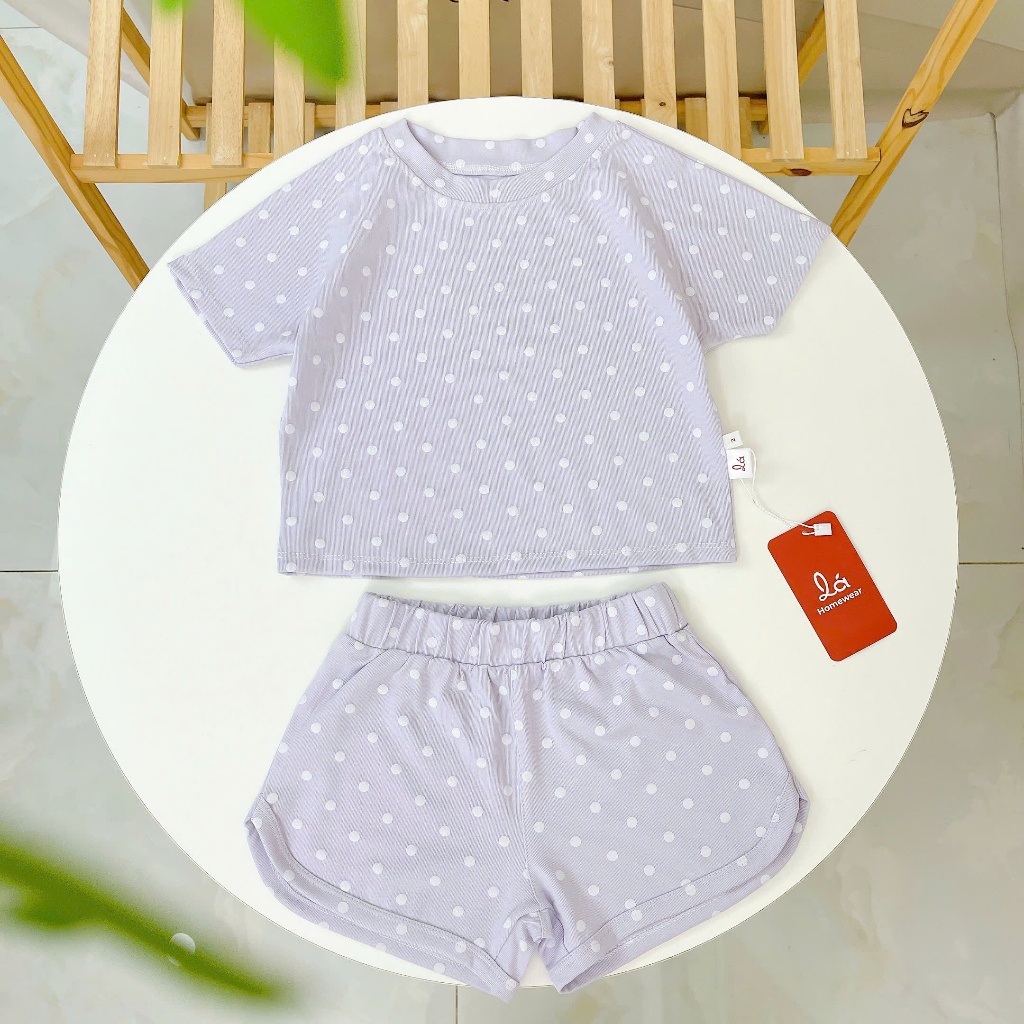 Bộ cộc tay bé gái chấm bi Lá Homewear LC03, bộ đùi cho bé vải Lyocell Cotton quần short năng động