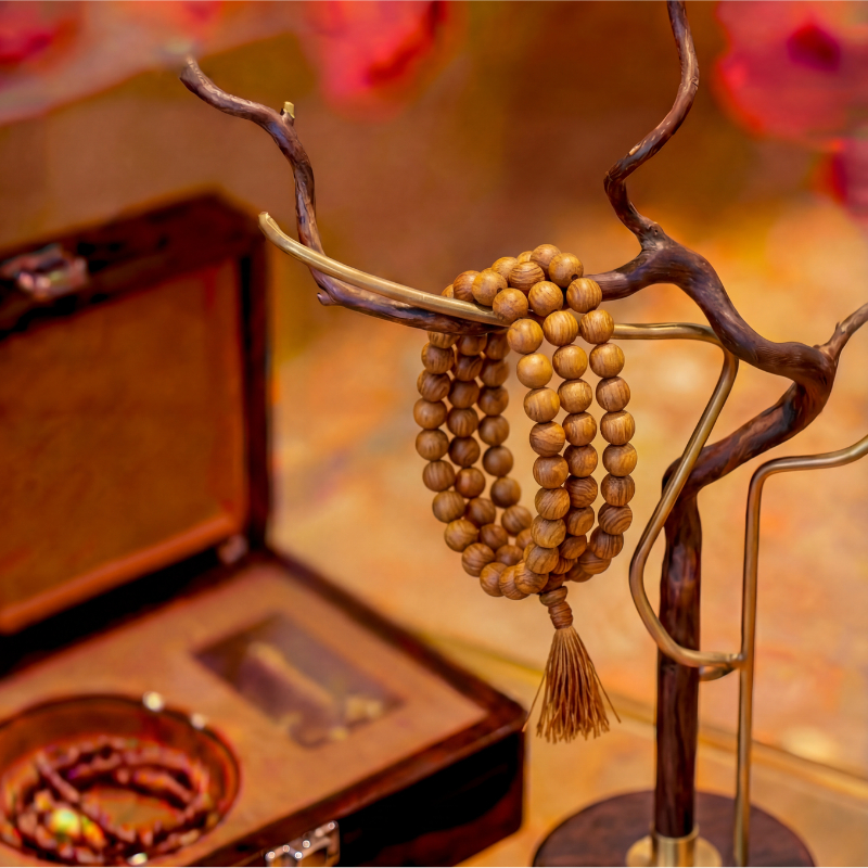 [𝐒𝐀𝐋𝐄] Vòng tay chuỗi 108 hạt gỗ Ngọc Am hương thơm nhẹ nhàng, giúp mang lại may mắn và tài lộc cho người đeo