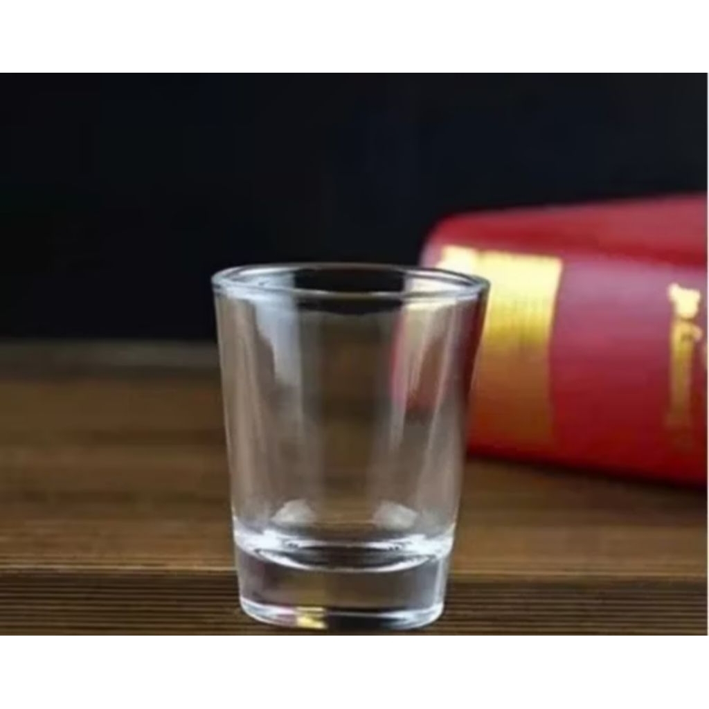 Hộp 12 chén rượu thủy tinh mắt trâu