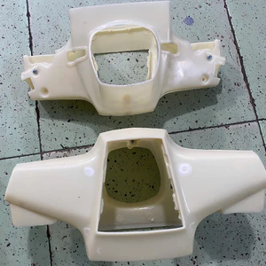 Hộp Đầu Trước Sau Cub 82 84 DD Chưa Sơn – Nhựa Dày Lắp Chuẩn Theo Xe – Chụp Đầu Đèn Cub