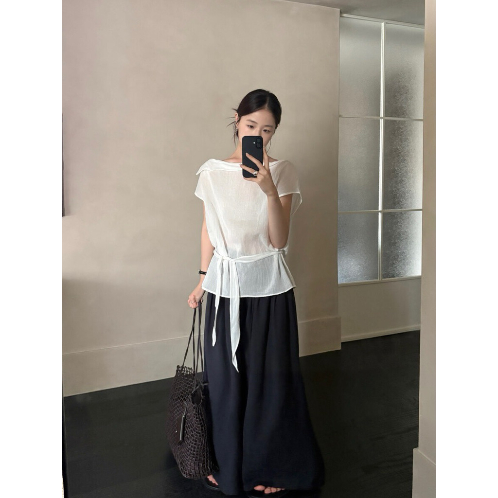 Áo cộc trễ vai buộc eo Onni st