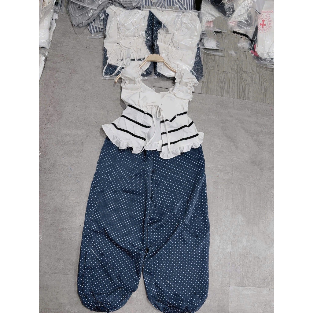 (Hỏa Tốc) Set Nữ Áo Bèo Nhún + Quần Chấm Bi Form Rộng Bo Ống - Set Bộ Đồ Nữ Dễ Thương Mùa Hè 2026
