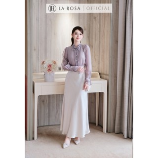 Set Váy Công Sở Thanh Lịch La Rosa Áo Sơ Mi Tơ Phối Cổ Đính Hoa Mix Chân Váy Lụa Tôn Dáng S1086