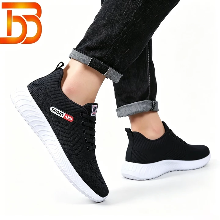 Giày nam thoáng khí, chống trượt - có hai màu: xám và đen. Thương hiệu: TBB