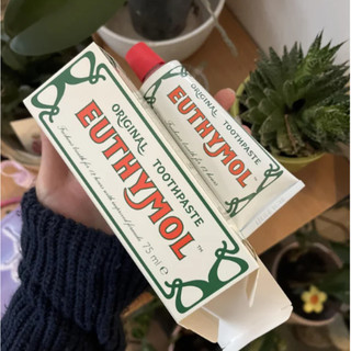 KEM ĐÁNH RĂNG EUTHYMOL ORIGINAL/SENSITIVE TOOTHPASTE 106G