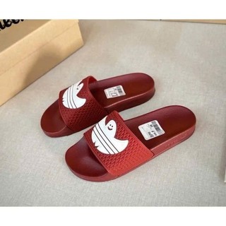 Dép Quai Ngang Adidas 3 sọc Đỏ Mận Bản Cao Cấp Đế PU 2 lớp - Dép Nam Quai Ngang DAS Full Mận Hottrend 2026