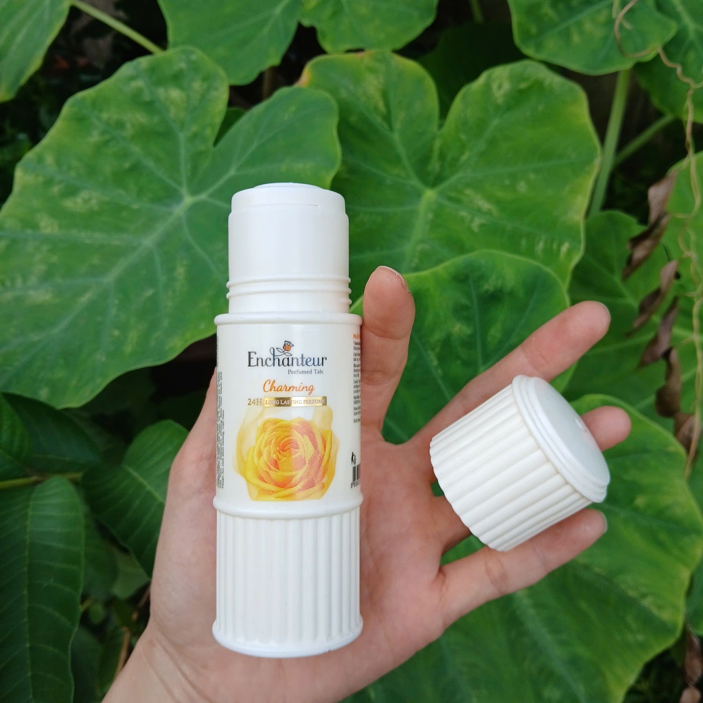 Phấn thơm cao cấp Enchanteur Charming 50g