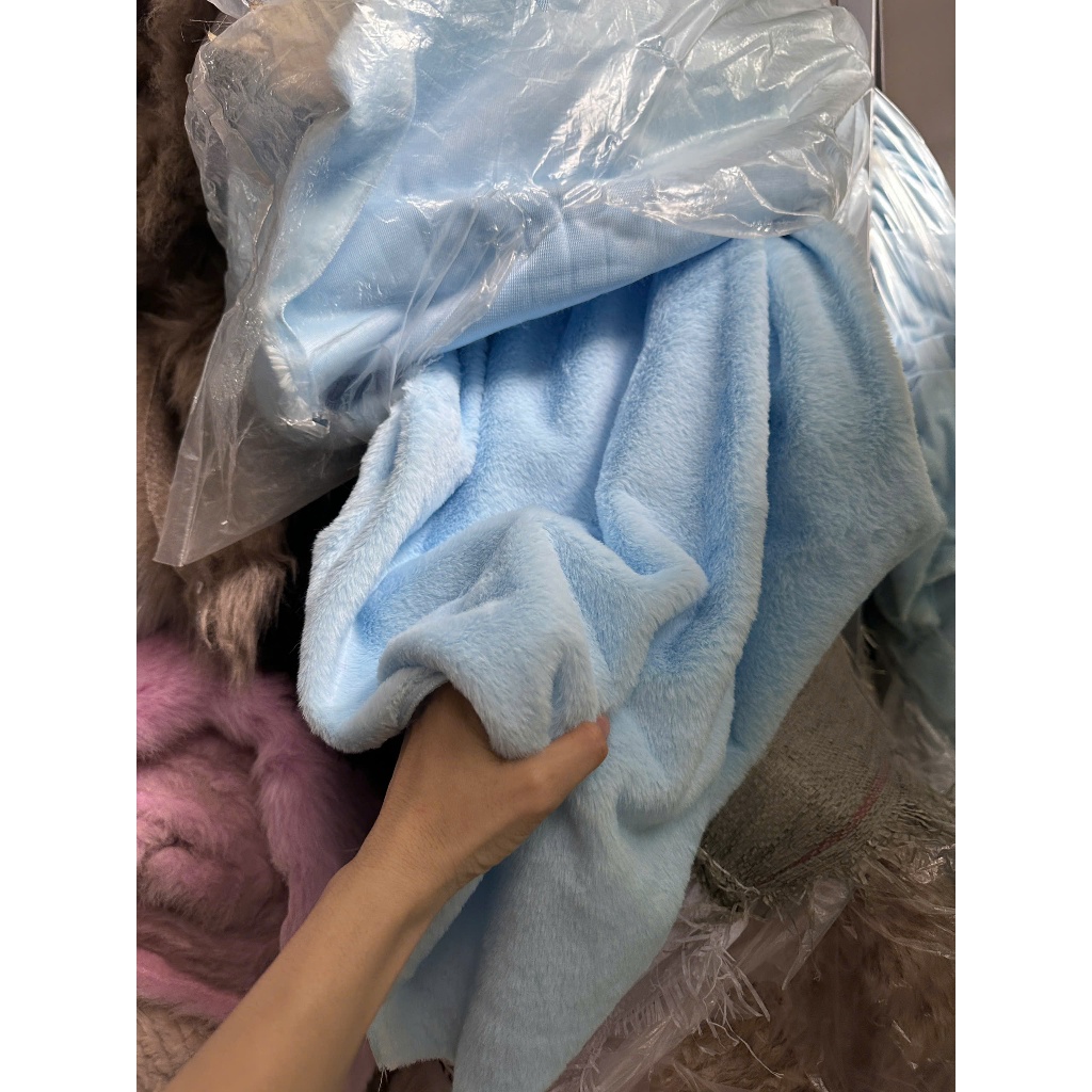 Thảm lông thỏ mịn, thảm lông ngắn màu xanh dương - Thảm lông thỏ decor