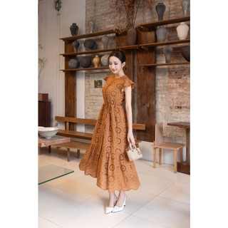 SWANLAKE | Váy Đầm Nữ Maxi Đuôi Cá Vải Cotton Thêu Đục Lỗ Cổ Trụ Cài Nút Dây Thắt Eo Công Sở D13658