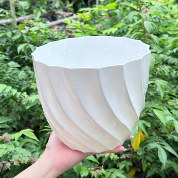 Chậu cây Nhựa Ốc Xoắn Kimbiofarm  – Chậu Trồng Cây Cảnh, Cây Ăn Trái, Thoát Nước Tốt