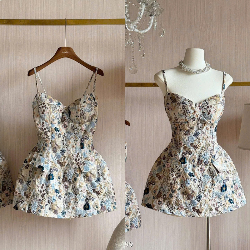 ZIMM STORE-Áo hai dây bản nhỏ họa tiết hoa nổi 3D phong cách quý tộc