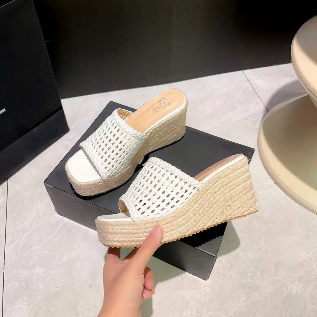 Dép Cao Gót Nữ Mũi Tròn Đế Cao Su Chống Trơn Trượt Cao 5cm – Quai Mềm Không Cấn Chân, Dễ Đi H006 - NT SHOES
