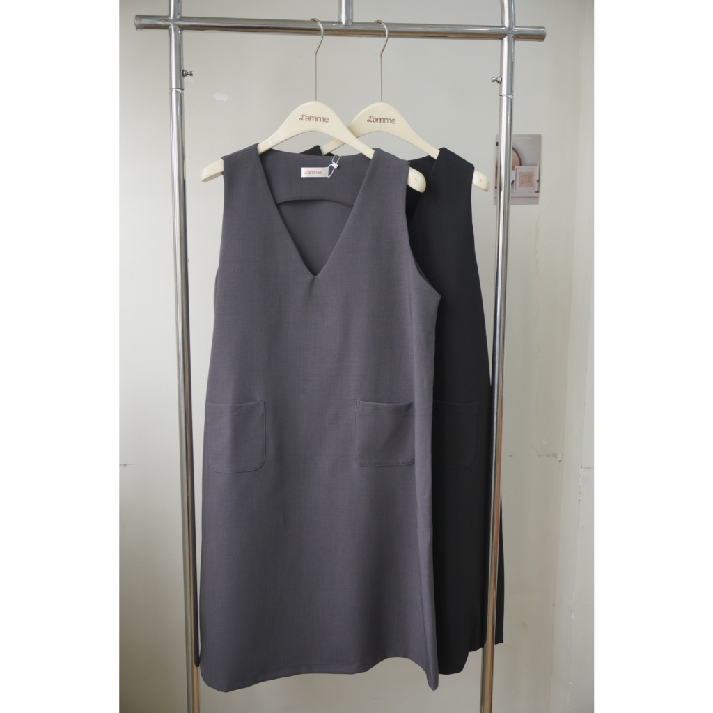 Yếm bầu công sở, yếm suông Helene Dress chất liệu chéo hàn cao cấp với họa tiết kẻ sọc dễ phối thiết kế BY L'AMME