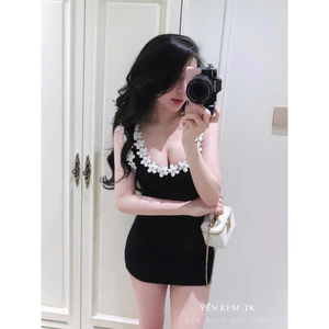 Đầm body quai kết hoa trắng