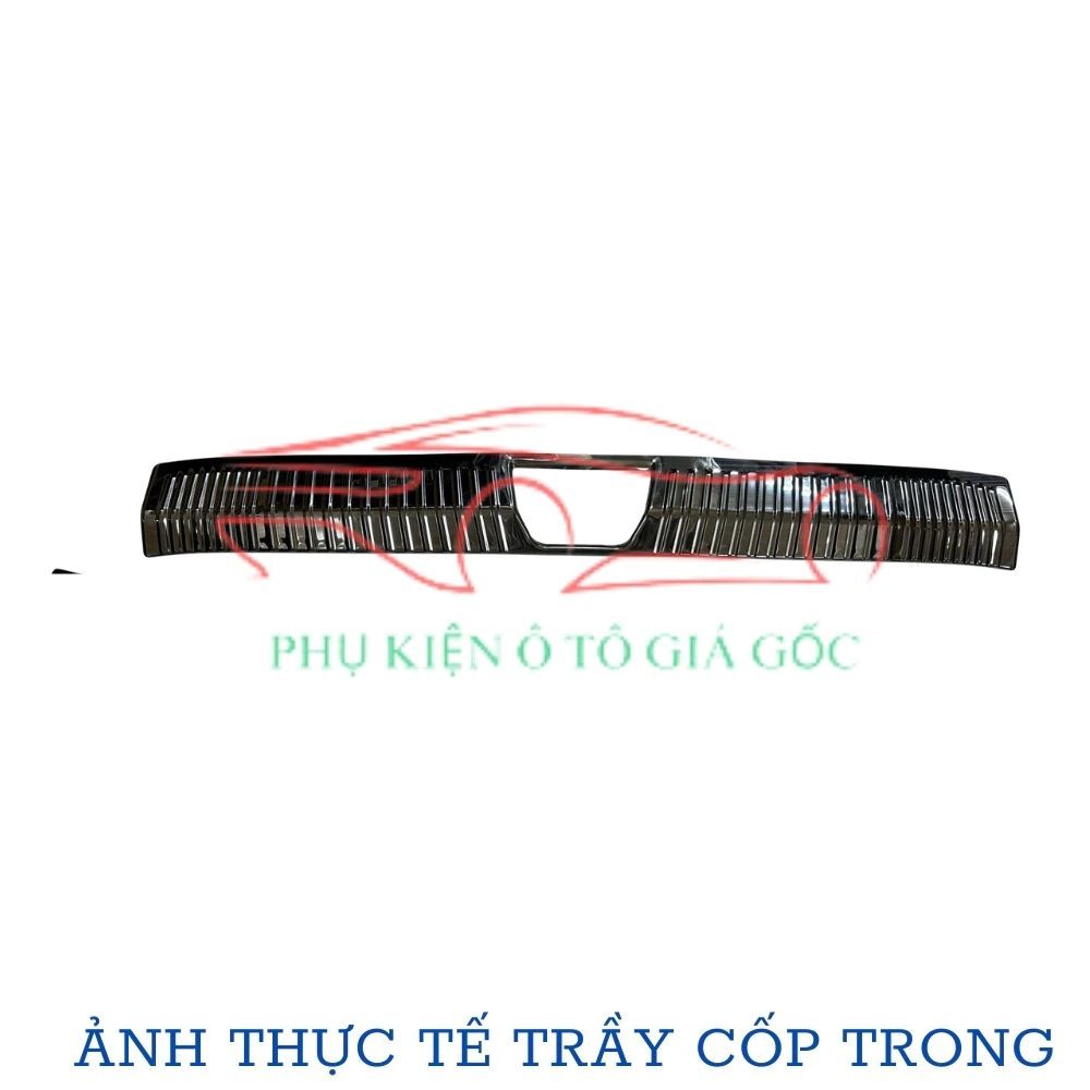 ỐP CHỐNG TRÀY CỐP XE VINFAST LIMO GREEN/ MPV 7 - TITAN CHỐNG XƯỚC, SÁNG BÓNG, CAO CẤP