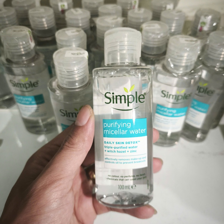 Combo Simple da mụn sữa rửa mặt 150ml + Nước tẩy trang 100ml Purifying Micellar Water xanh dương