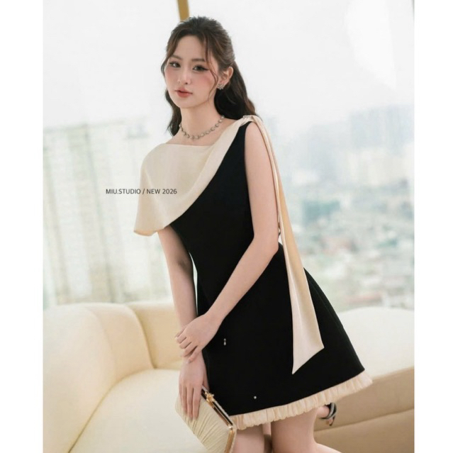 Đầm nữ lệch vai dáng ngắn phối vạt tơ khâu đá cao cấp , Váy thiết kế dáng A tiểu thư phối viền bèo thanh lịch sang chảnh