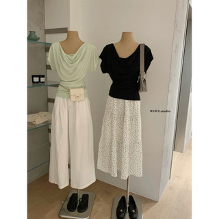 𝐏𝐡𝐢𝐞𝐧 𝐖𝐆𝐖𝐄 | w9516 Áo Thun Cổ Đổ Cộc Tay Hến 3 Màu Trơn