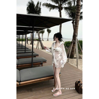 SET 3 MÓN GỒM SET BIKINI KÈM ÁO SƠ MI ĐŨI HOT HIT