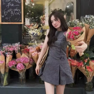 ĐẦM VÁY SÁT NÁCH KẺ ĐEN 2 CÚC DÁNG NGẮN NỮ