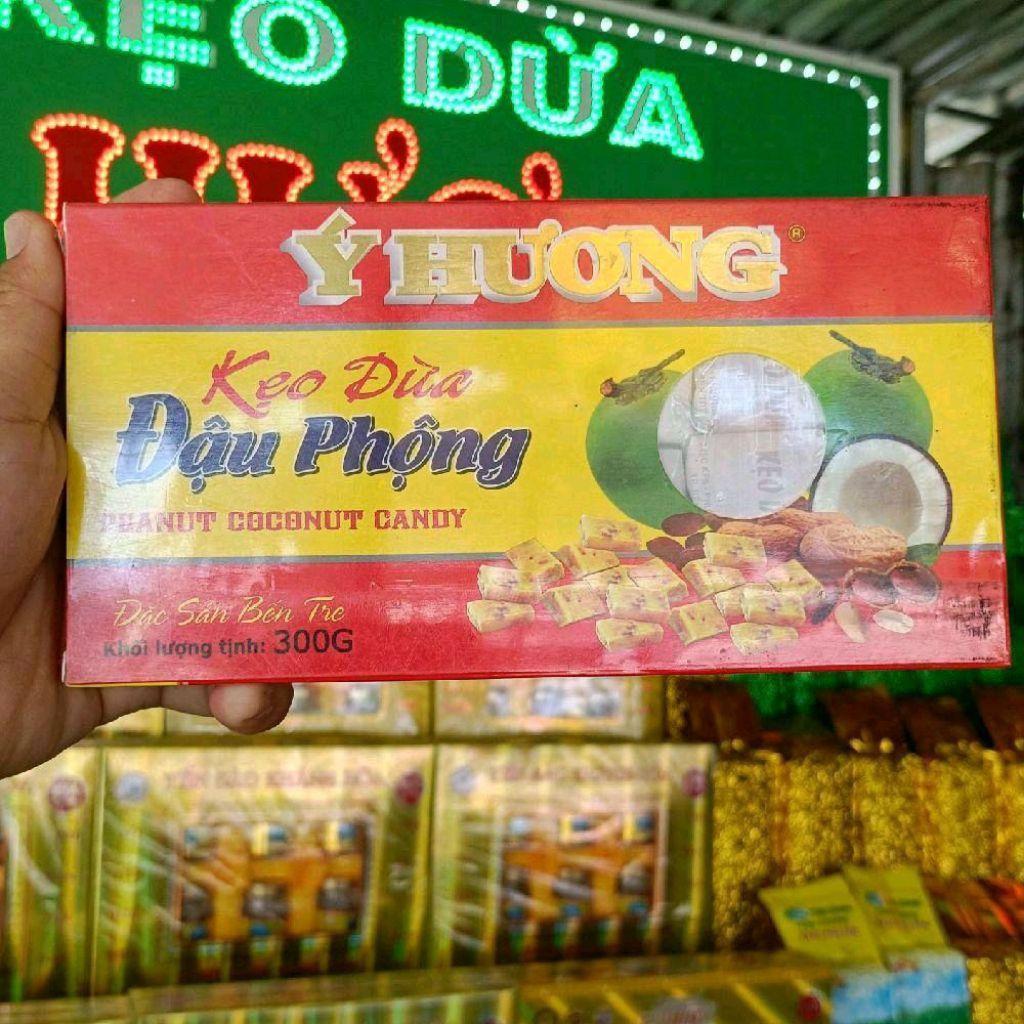 ( ít ngọt )    Combo 5 gói kẹo dừa 5 vị Ý Hương   (  300g ) -- đặc sản Bến Tre ( kẹo gói tay, gói giấy ..)